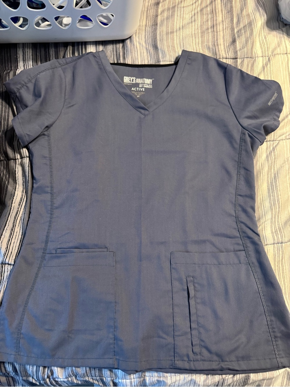 3-piece bundle -Grey's Anatomy Navy V-Neck Active Scrub Top